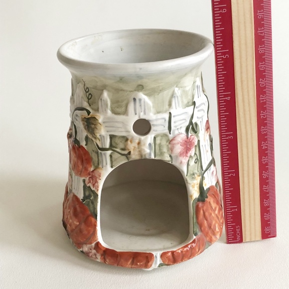 Yankee Candle Fall Thanksgiving Tart Wax Warmer - Picture 9 of 9